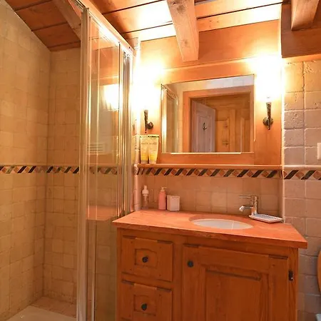 Combe De L'a 222 Apartment *