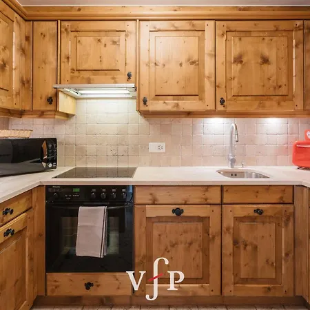 Combe De L'a 222 Apartament *